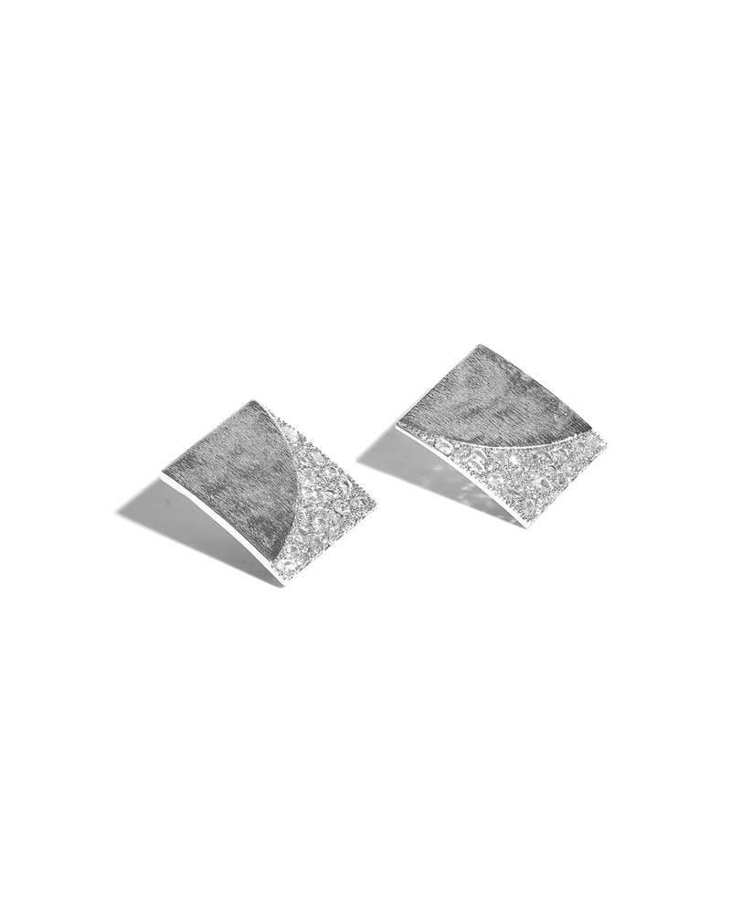 Elara Earrings